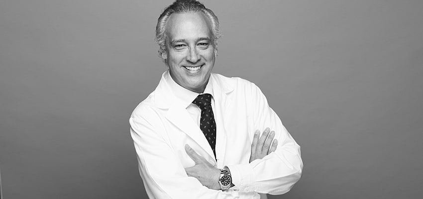 Dr. Gabriel Planas