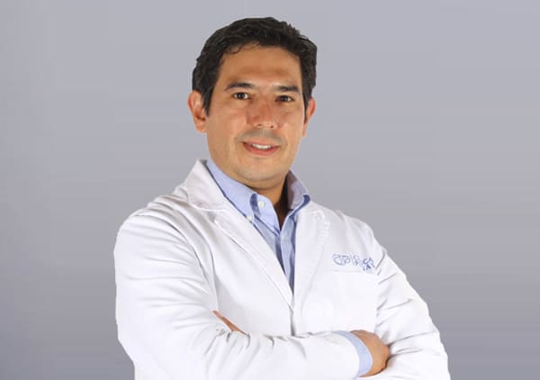 Dr.  Jorge Luis Zegarra