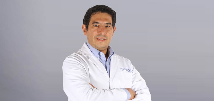 Dr.  Jorge Luis Zegarra