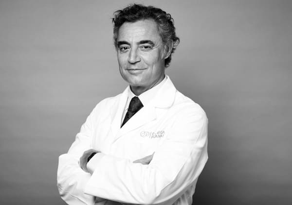 Dr.  Miguel González-Candial