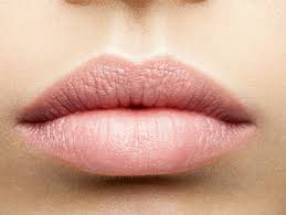Aumento de labios hialuronico